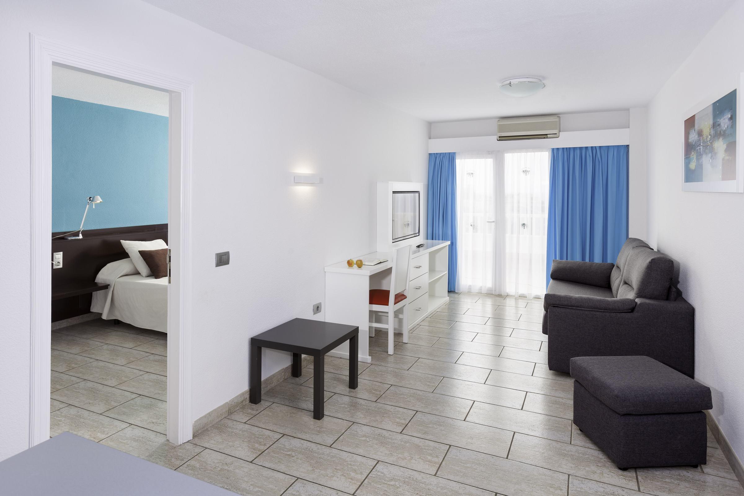 Aparthotel Los Dragos Del Sur Puerto de Santiago  Εξωτερικό φωτογραφία